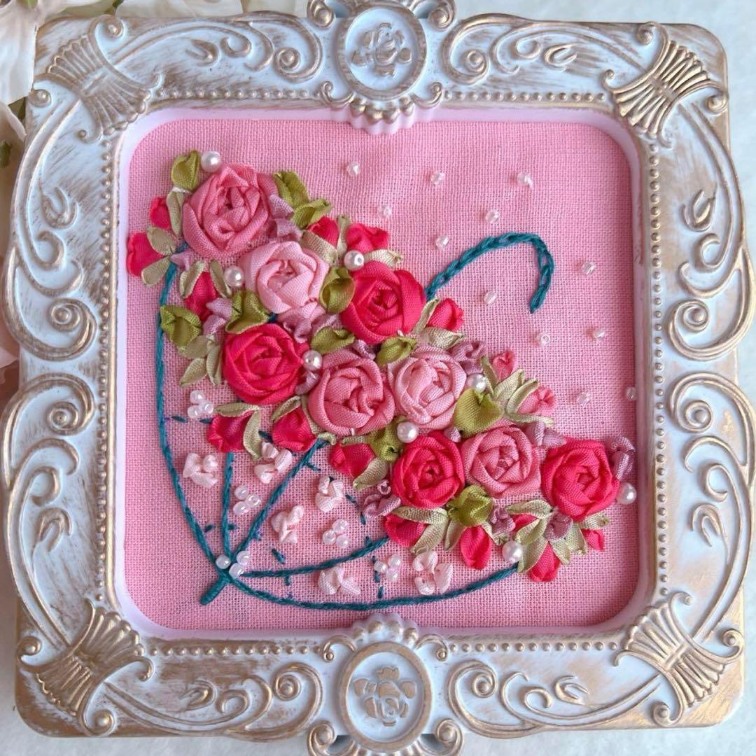 strawberry様♡専用です　ハンドメイド　 リボン刺繍フレーム