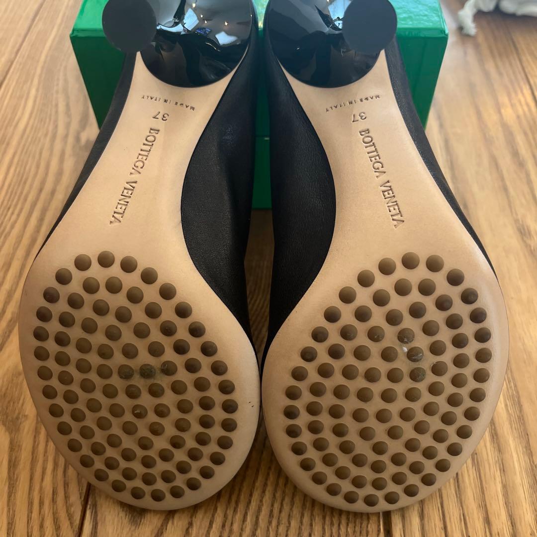 新品未使用！Bottega Veneta ブラック レザー ミュール 37