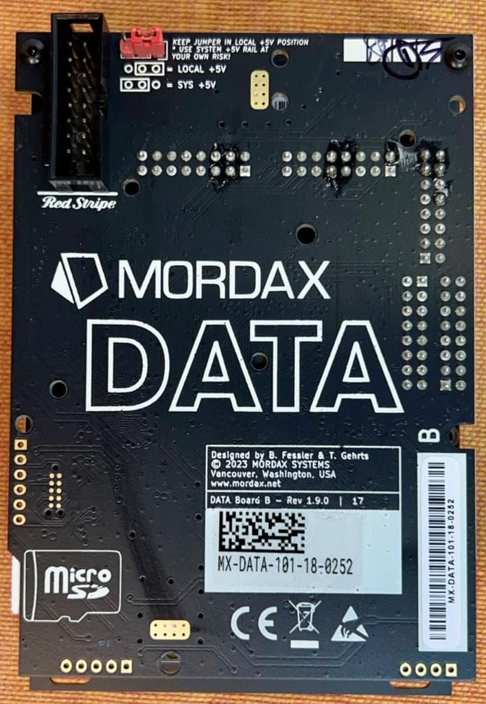 鍵盤楽器 Mordax Data