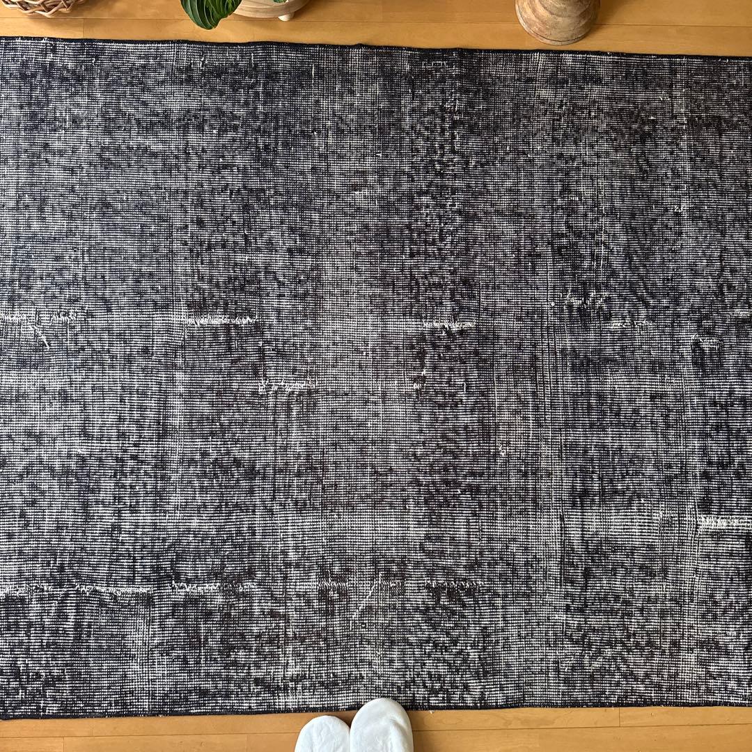 112×192 貴重ブラックオーバーダイ　擦れシャビー　トルコヴィンテージラグ