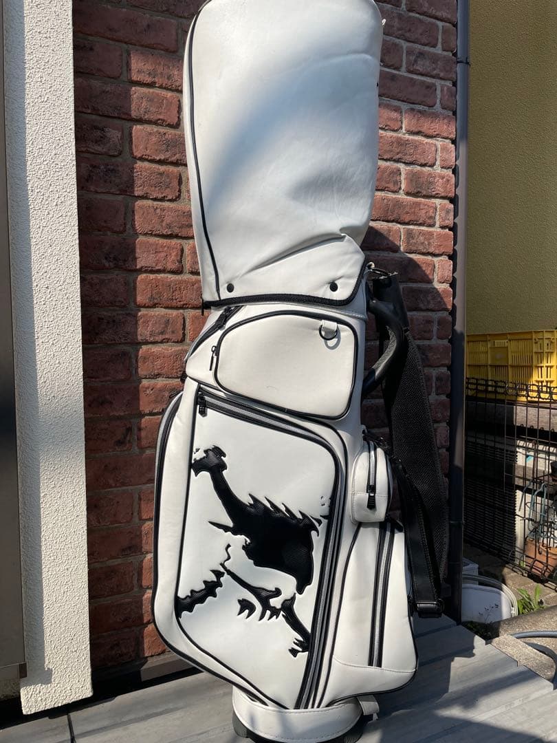 Oakley キャディバッグ とヘッドカバー