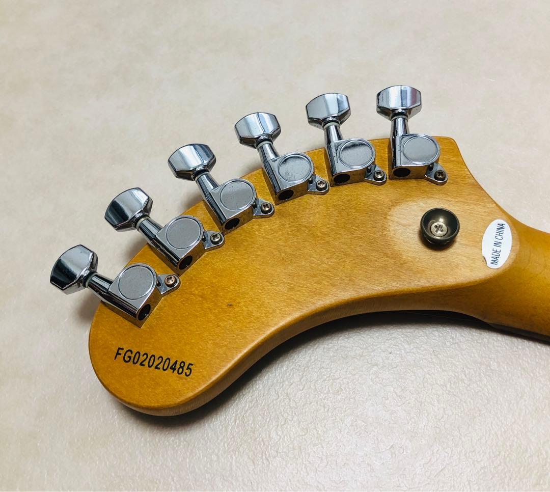 【超美品】ZO-3 ブラック アンプ内蔵ミニギター 専用ケース付き！！