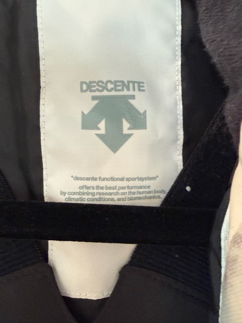 デサント　レディーススキーウェア　上下セット