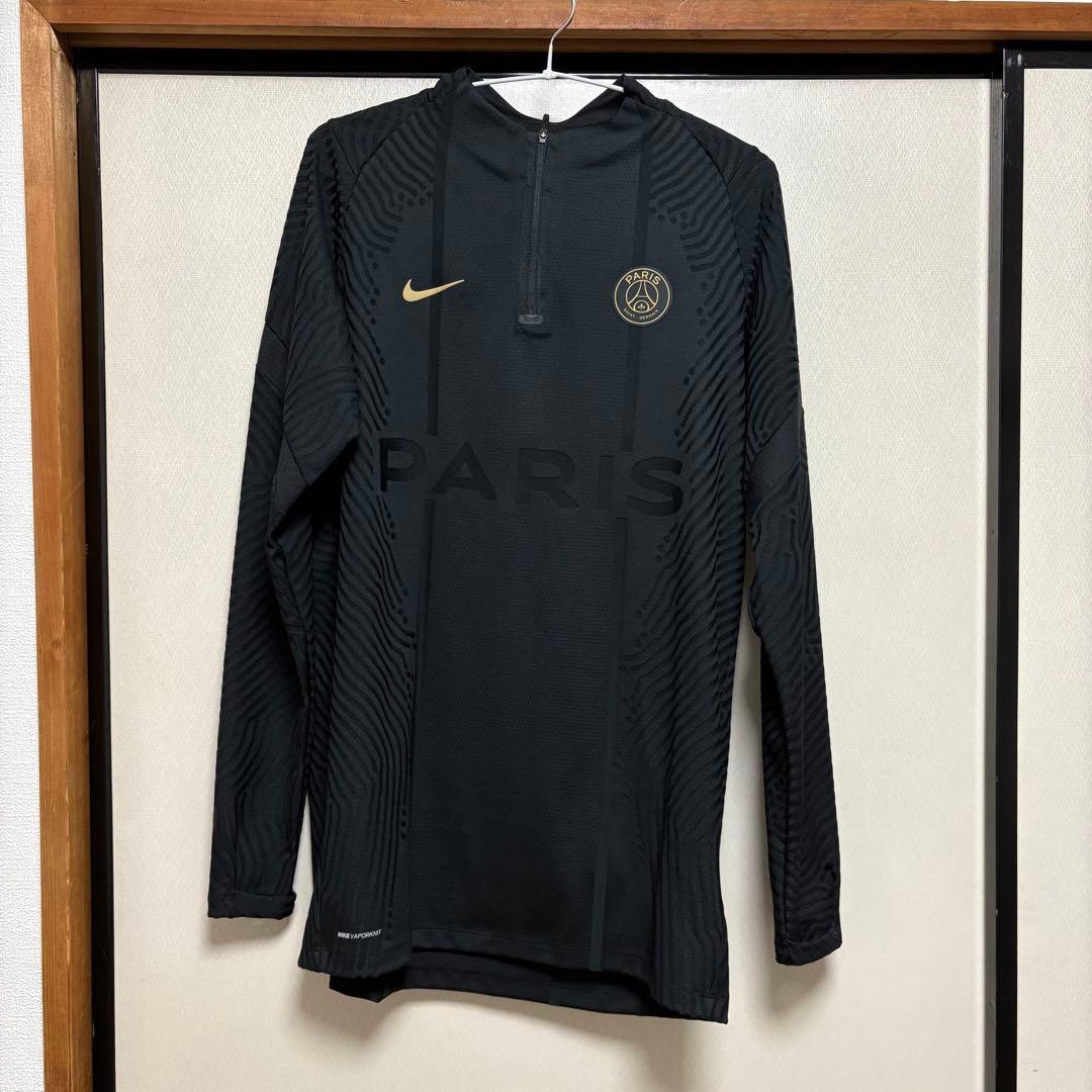 【希少】NIKE　パリサンジェルマン50周年記念ヴェイパーニットドリルトップ