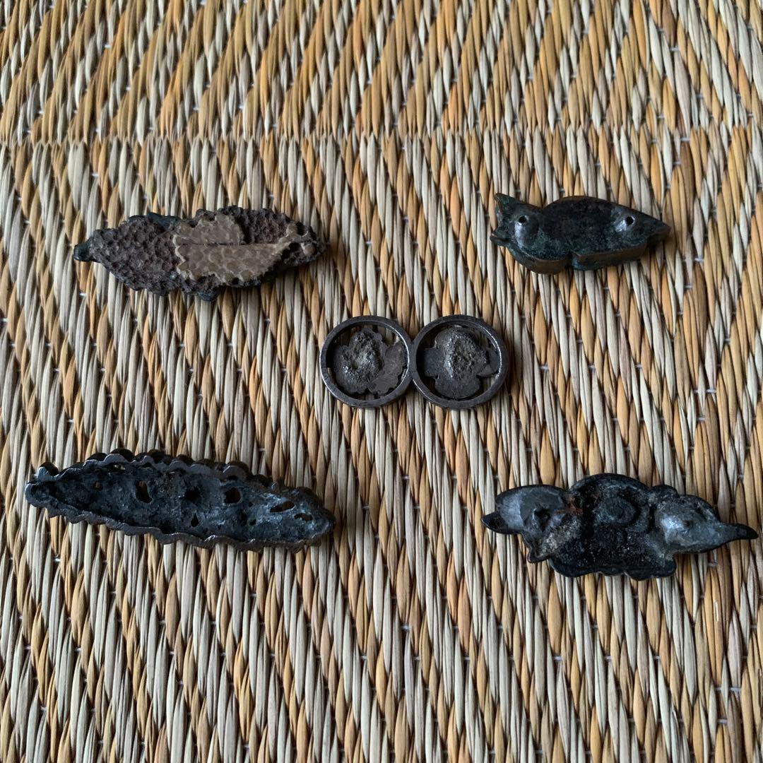 目貫 前金具 金工 家紋 菊 魚 蓮 5点