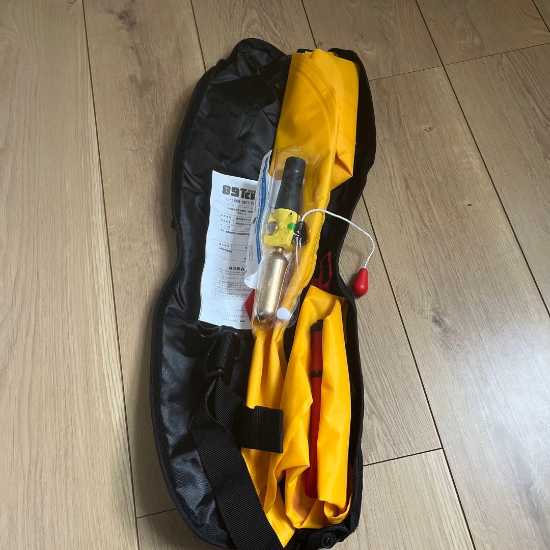 89TERA ライフジャケット　桜マーク　未使用