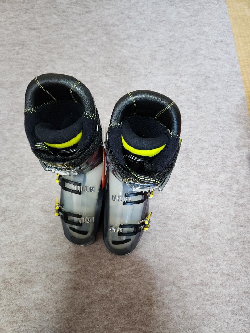 ロシニョールスキーブーツ