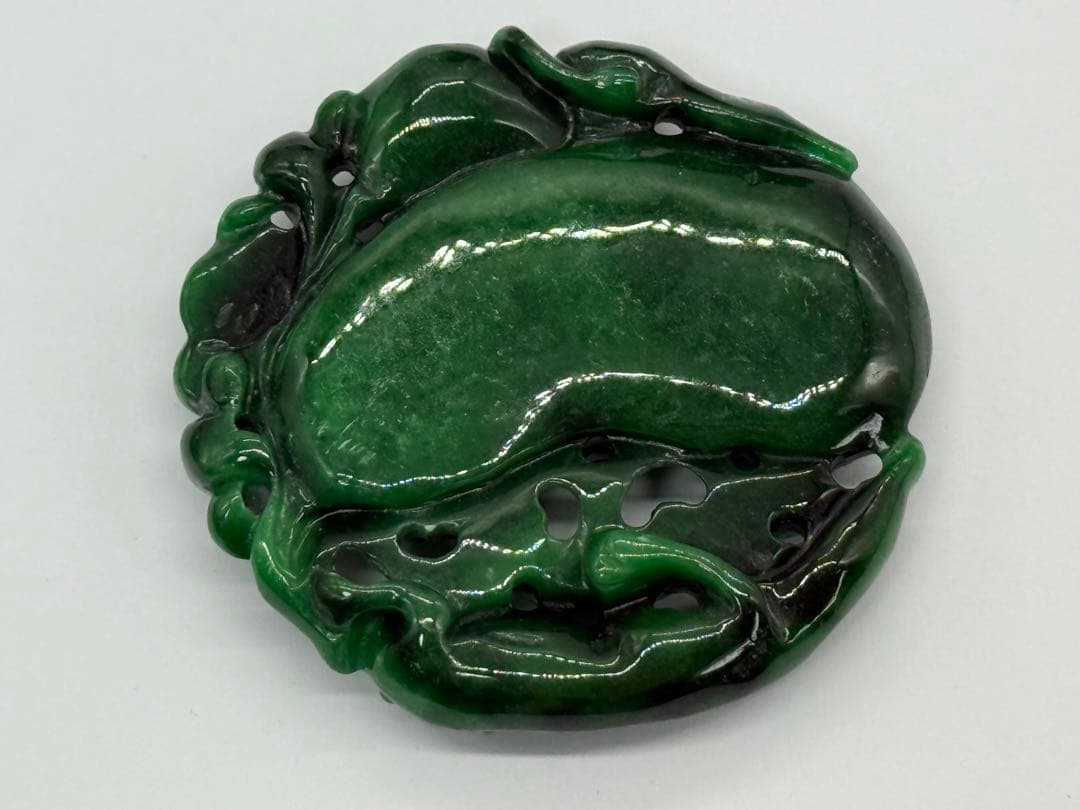 碧玉　瓜に蝙蝠　重さ54g 送料込み250530