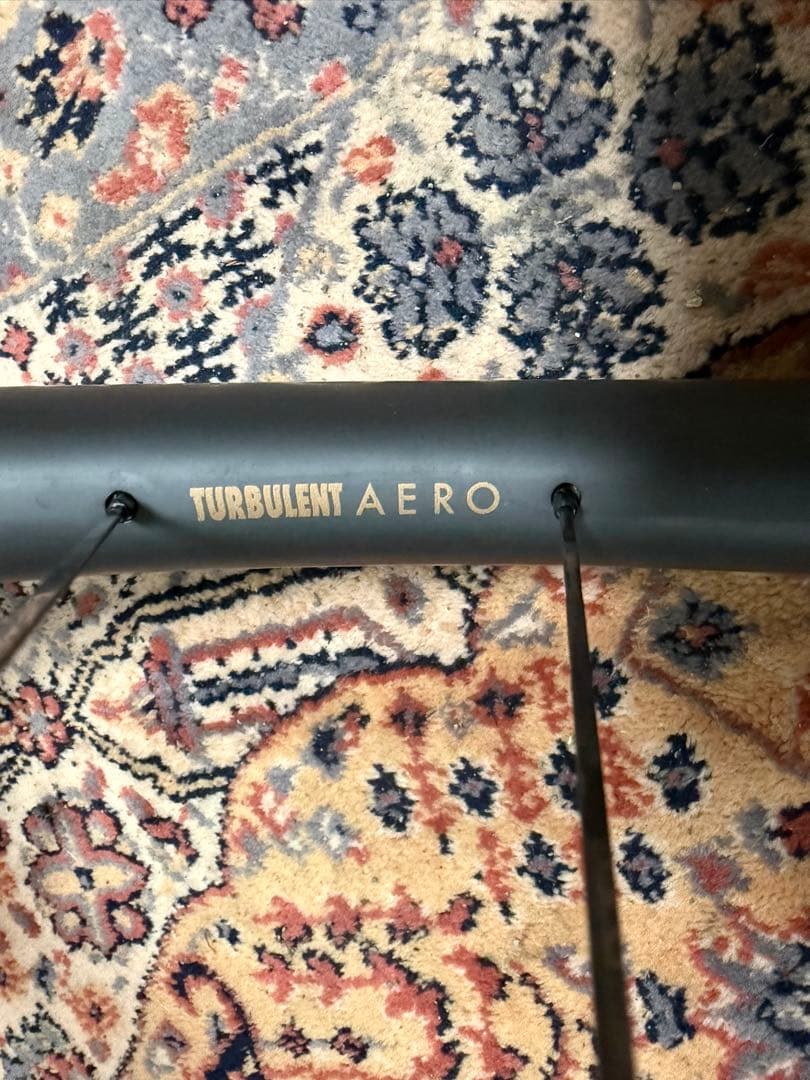 reserve42/49 カーボンホイール