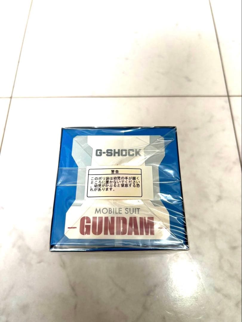 【かん】新品未開封 G-SHOCK ガンダムコラボ 腕時計　35周年モデル