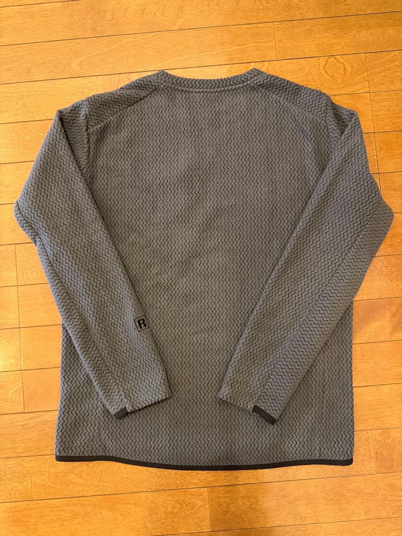 パタゴニア　メンズ　R1 エア・クルー