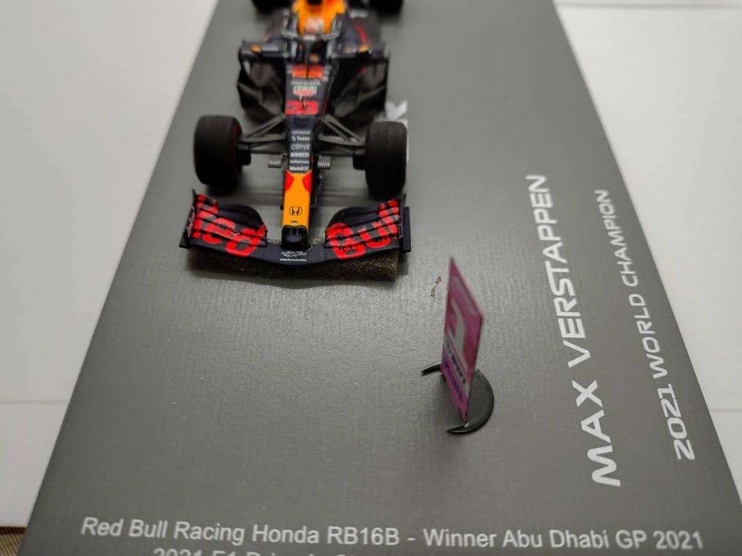 1/43 スパーク RedBull Racing　HONDA　RB16B