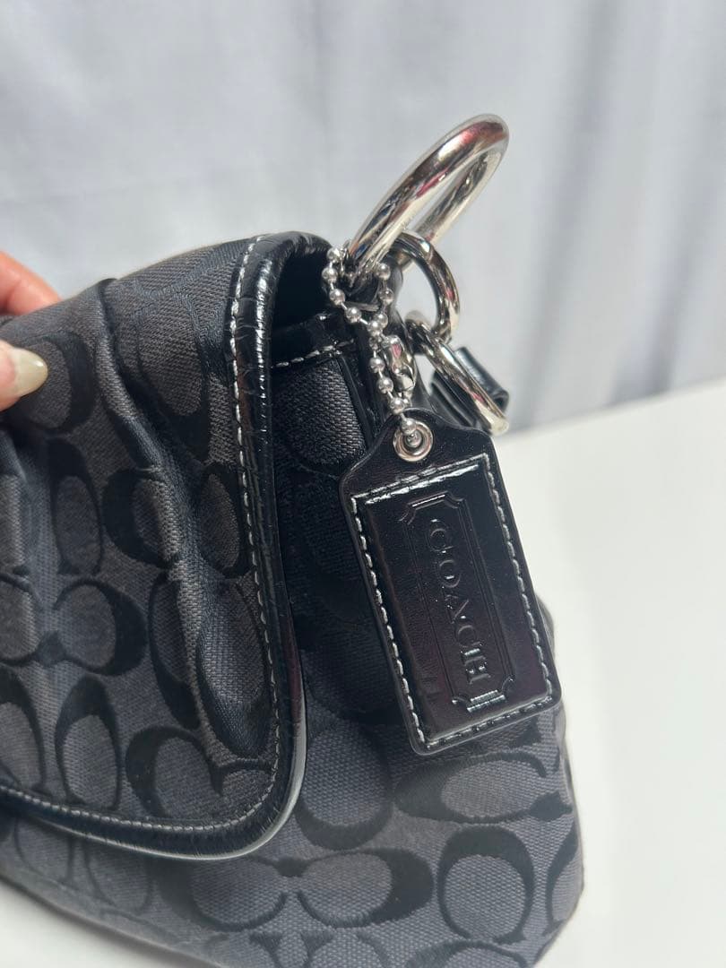 【#nr/11.3/12】コーチソーホーシグネチャーフラップホーボー　coach