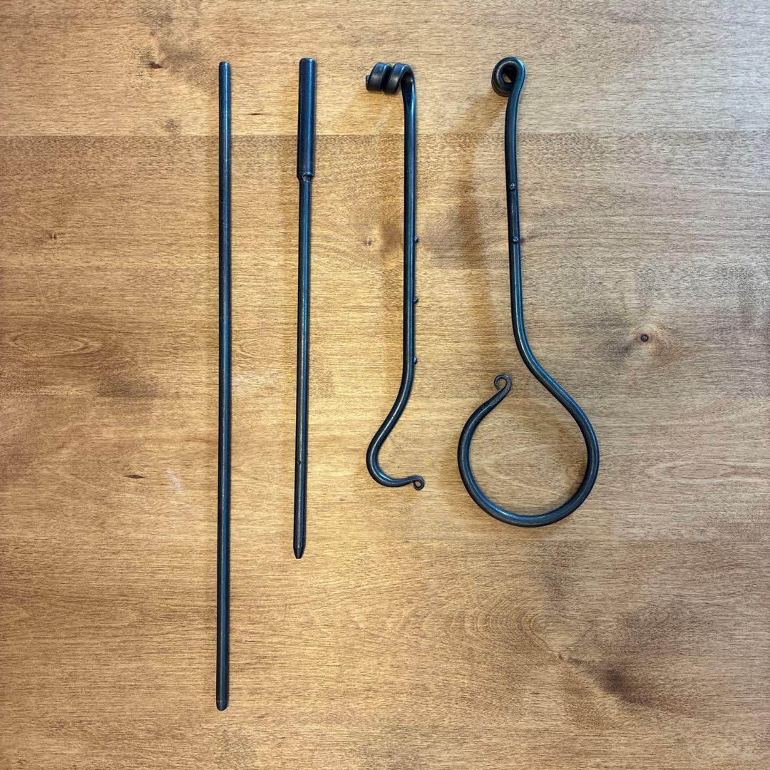 キャンプ用品　ファイヤーアンカー