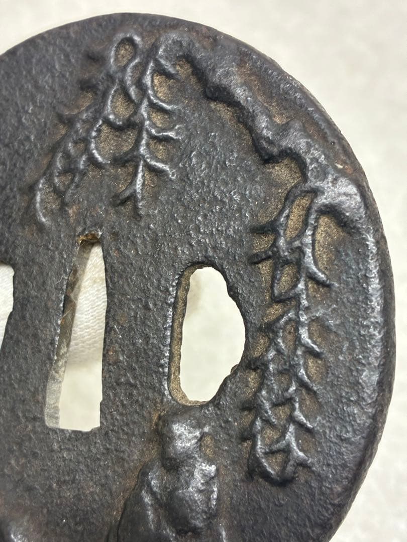 Z04）鉄地大鍔 鐔 鍔 人物風景図 江戸時代 正阿弥 刀装具