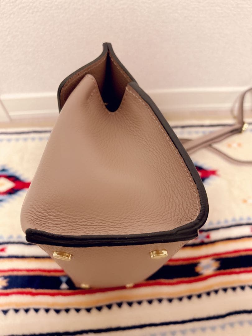 アナイ2025 2026現行品◇シュリンク革トップハンドルバッグ ♢新品未使用