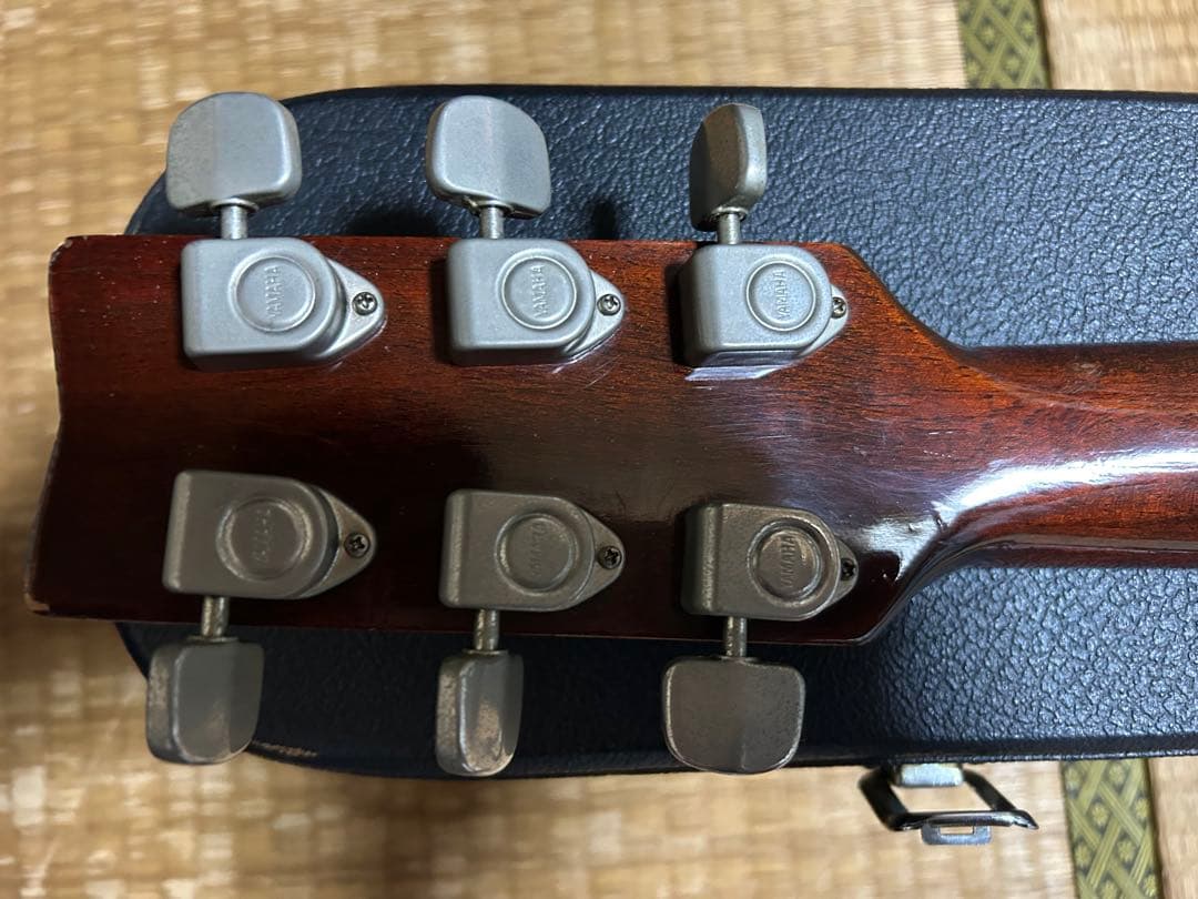 ヤマハ YAMAHA FG-130 グリーンラベル　ギター　中古品　ケース付き