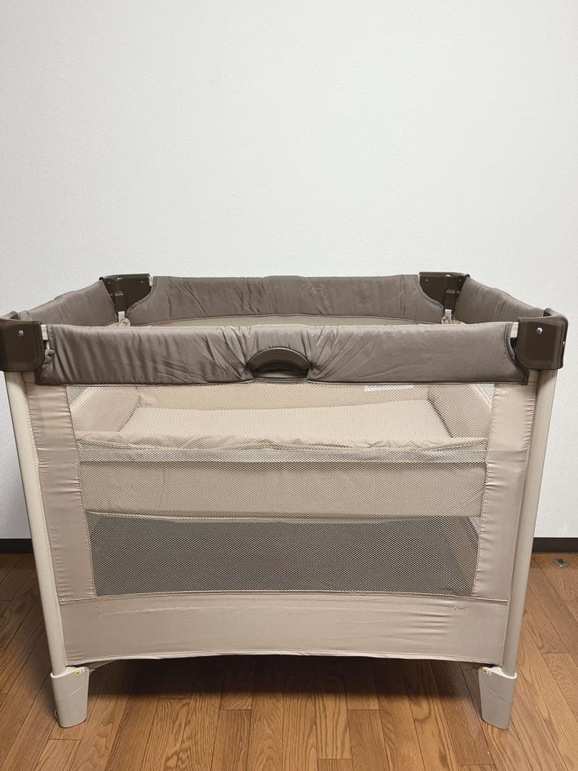 【極美品】アップリカ ココネルエアー ベビーベッド サークル 寝具 未使用級