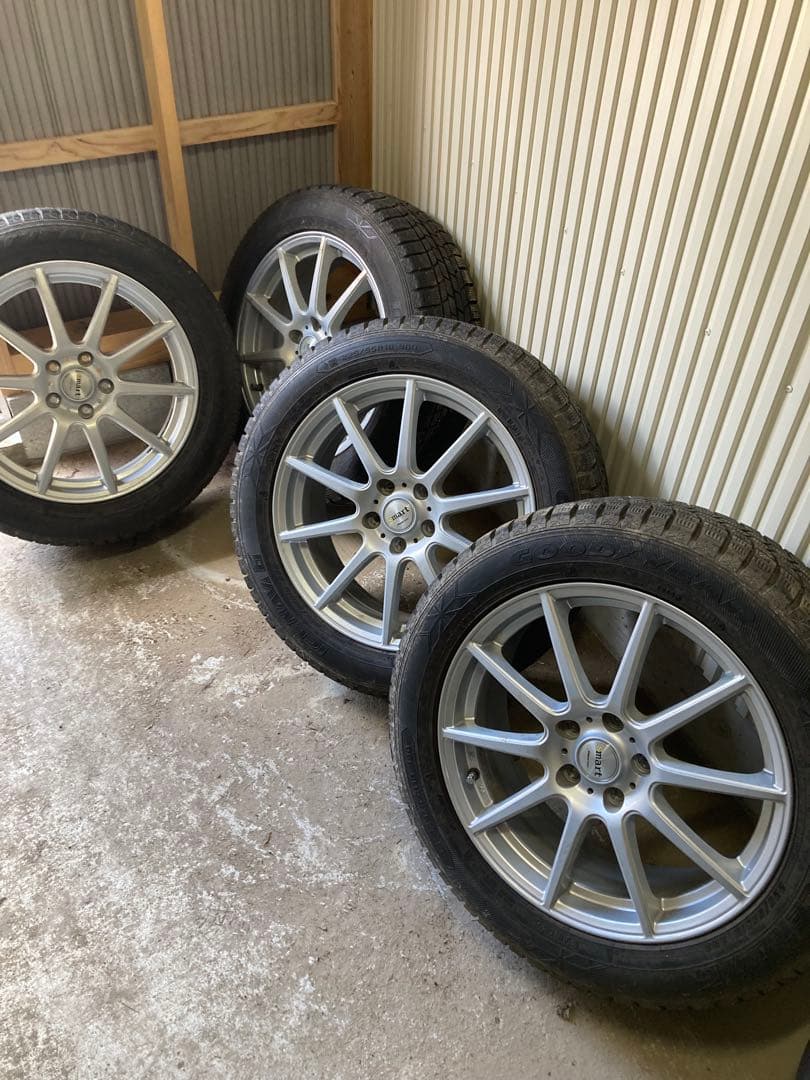 B*s様 M*u様 マナレイ　smart スタッドレス　18インチ　エルグランド