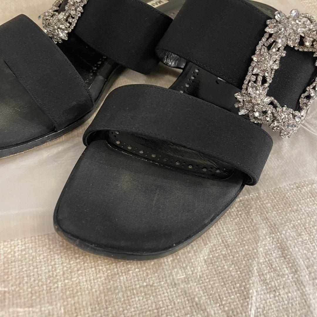 ●マノロブラニク ドロワー ビジュー サンダル フラットジュエルサンダル