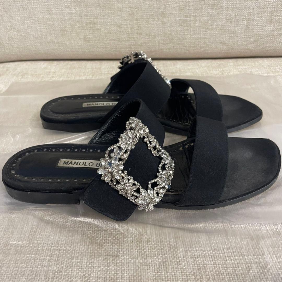 ●マノロブラニク ドロワー ビジュー サンダル フラットジュエルサンダル