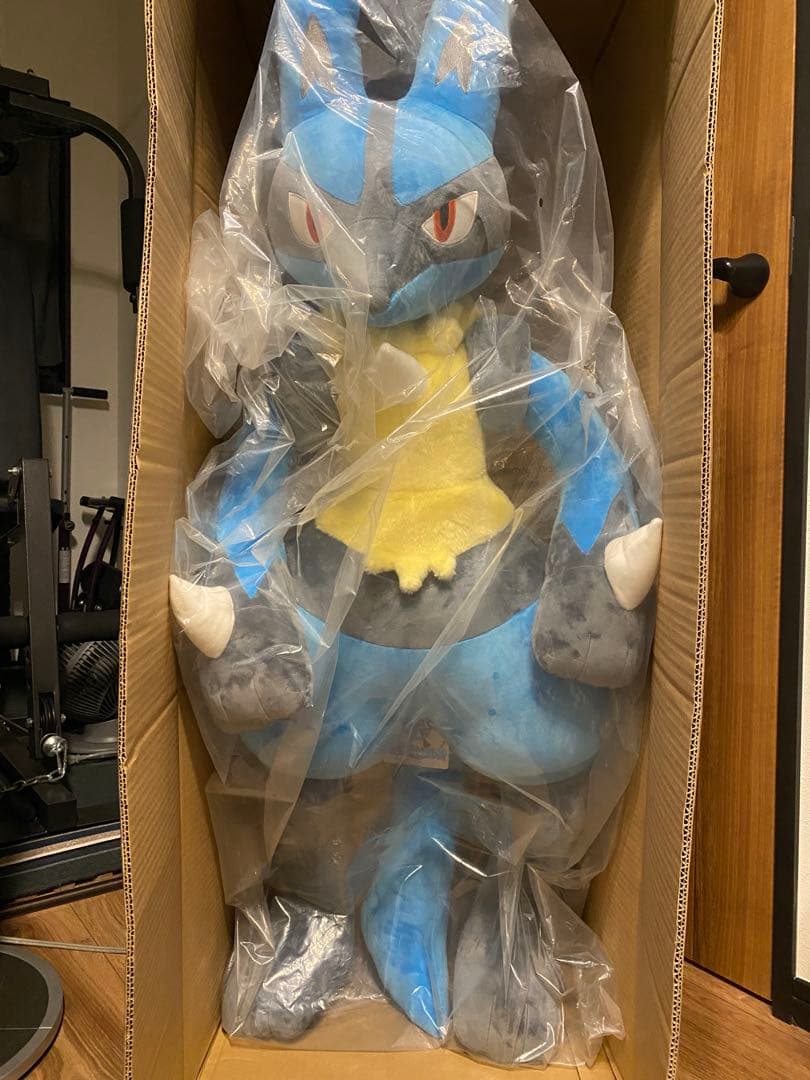 【新品】ぬいぐるみ等身大ルカリオ【ポケモン】