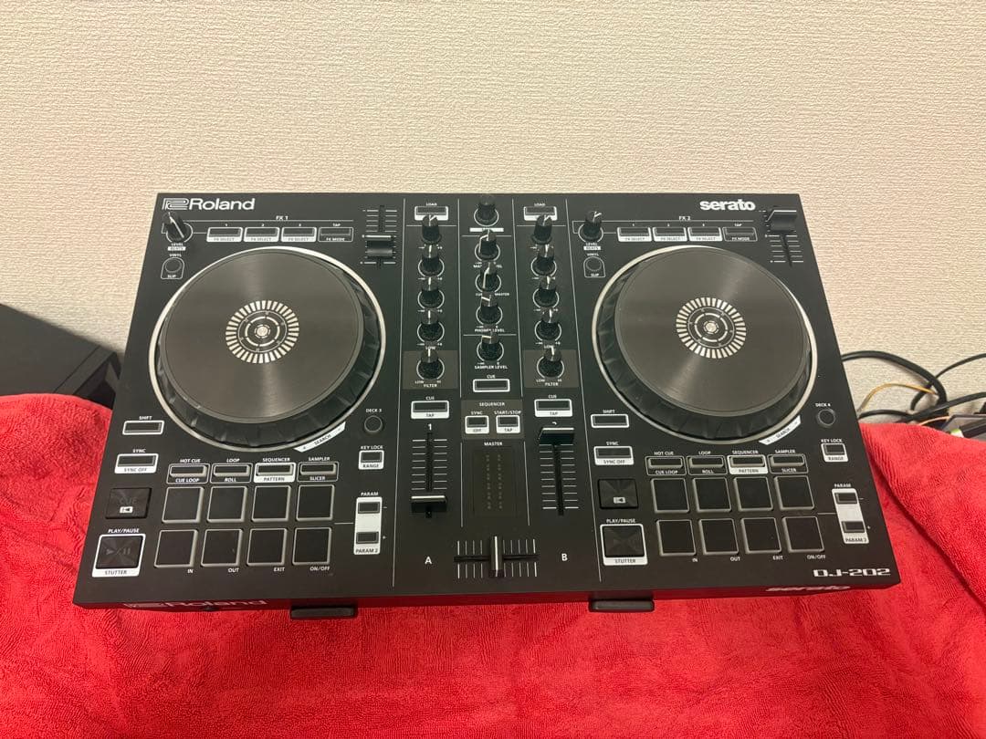 Roland DJ-202 DJコントローラー