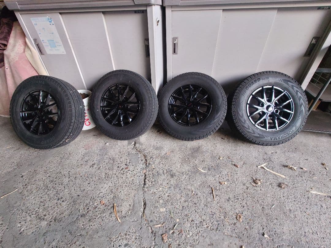 ヨコハマ iceGUARD G075 195/80R15107/105L LT