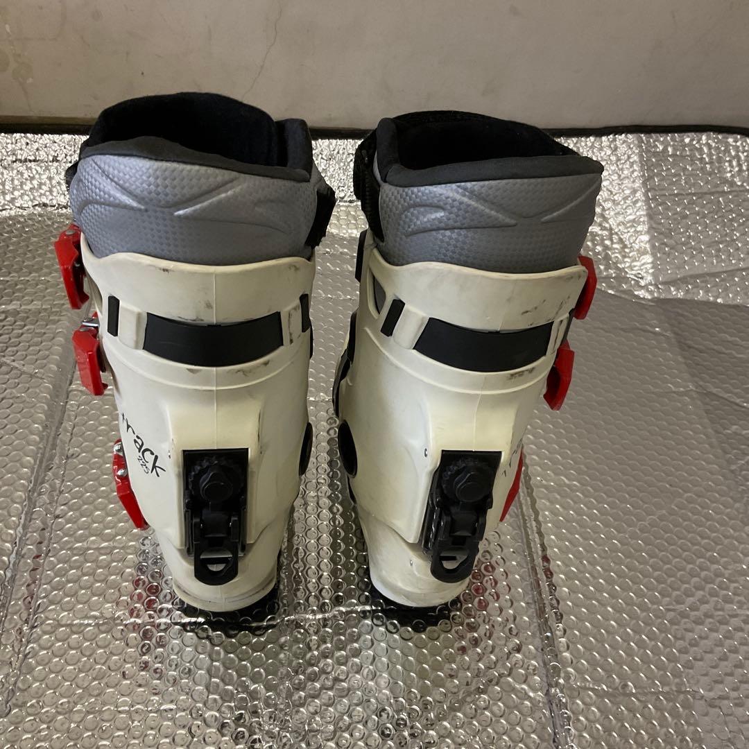 DEELUXE TRACK225 ハードブーツ　24.0cm