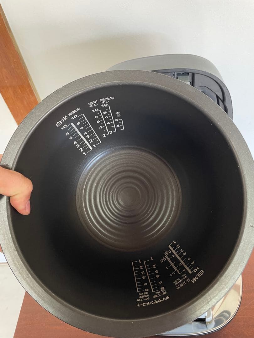 炊飯器 toshiba 1升