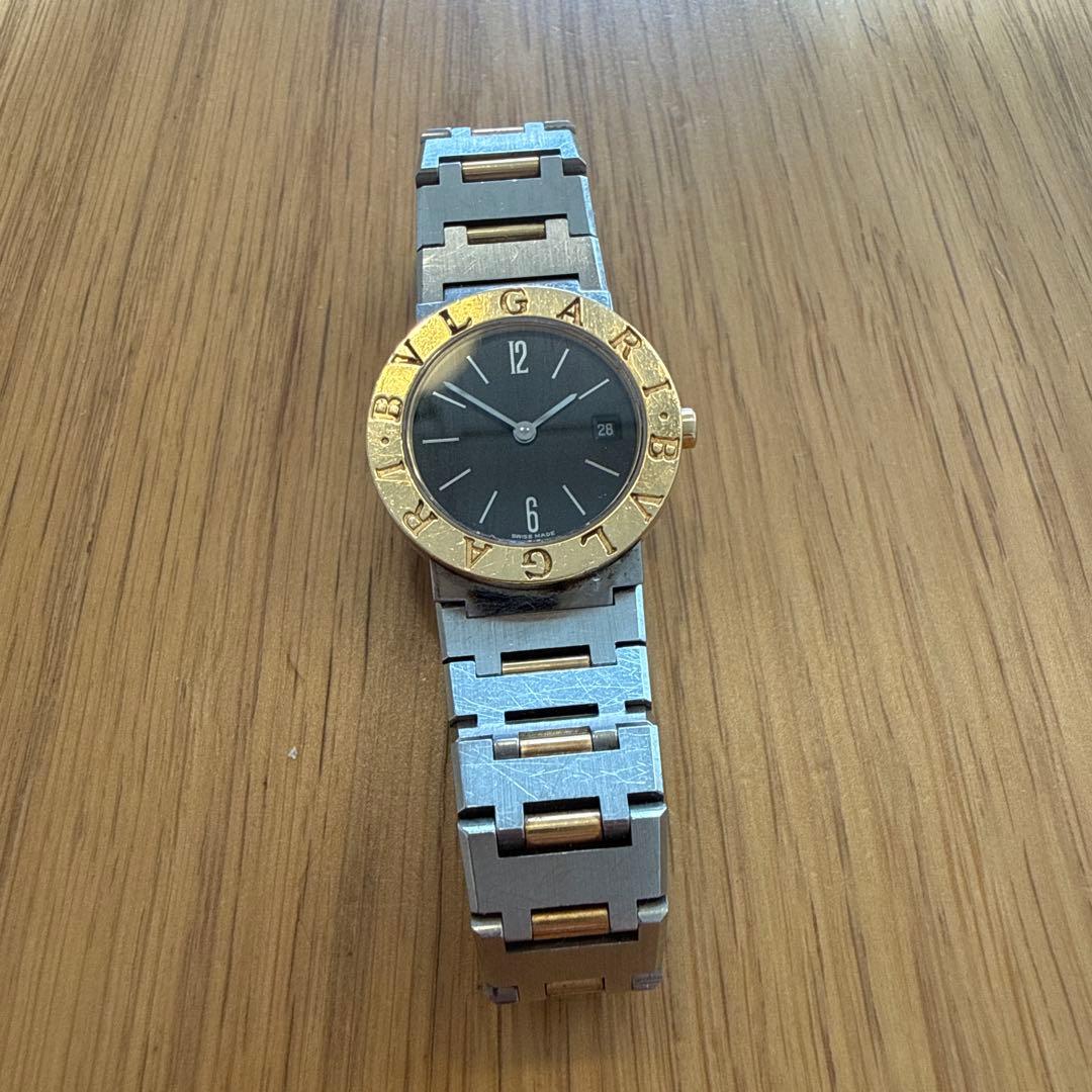 BVLGARI ブルガリ 腕時計　ゴールド　ブラック