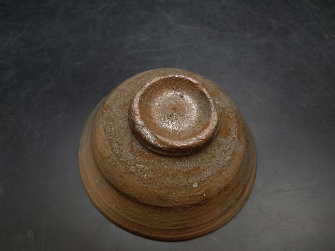 抜群のアガリ!!森田十雨造斗々屋茶碗共箱　 表千家14代家元而妙斎書付銘松の雫