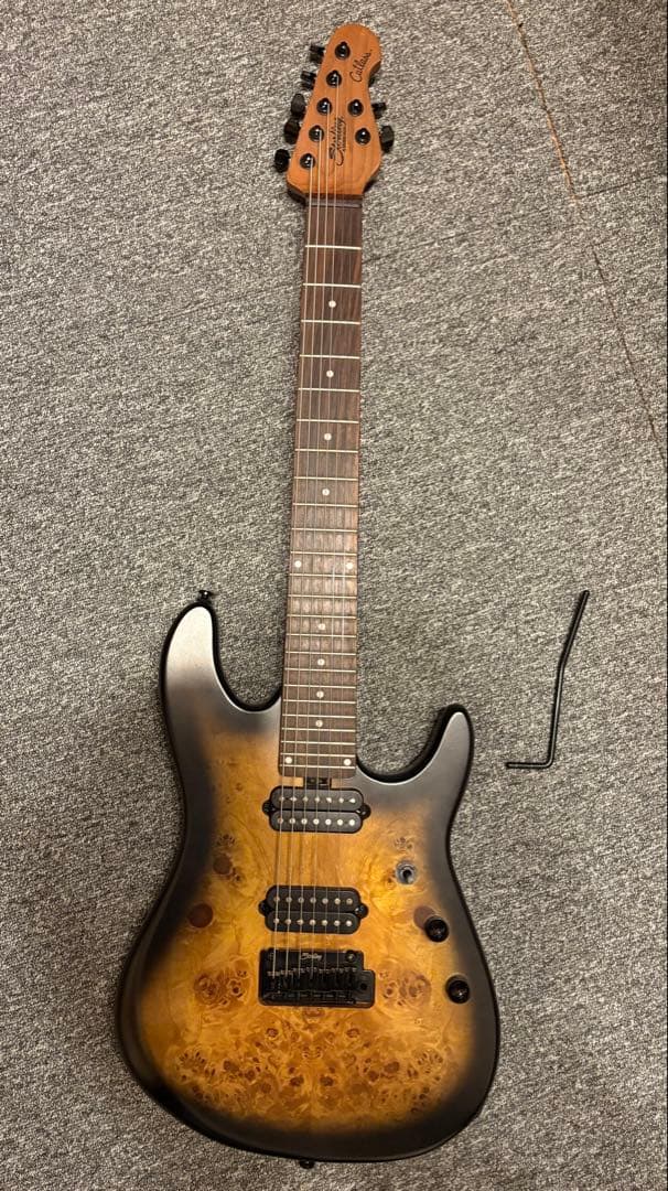 Sterling by musicman Richardson7 7弦ギター