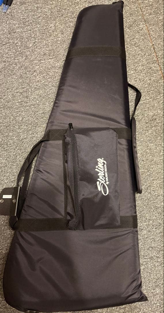 Sterling by musicman Richardson7 7弦ギター