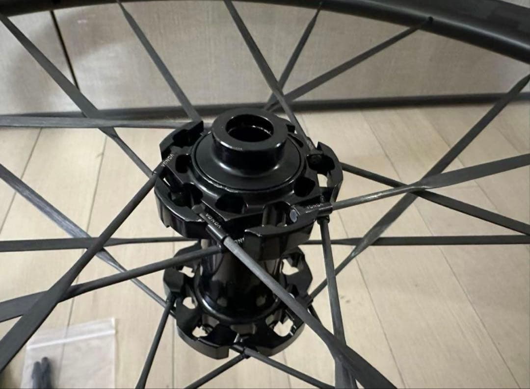 LUN HYPER D45 gen3 カーボンホイールセット　ディスクブレーキ