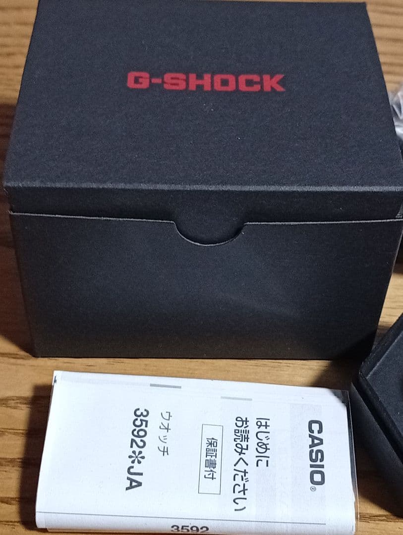 G-SHOCK DWN-5600-4JR レッド 中古