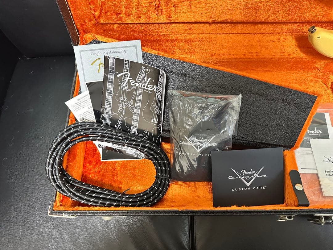 ギター Stratocaster Vintage White Revers Head