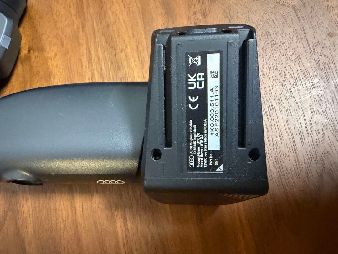 アウディ 純正 ドライブレコーダー UTR 2.0 前後　AUDI