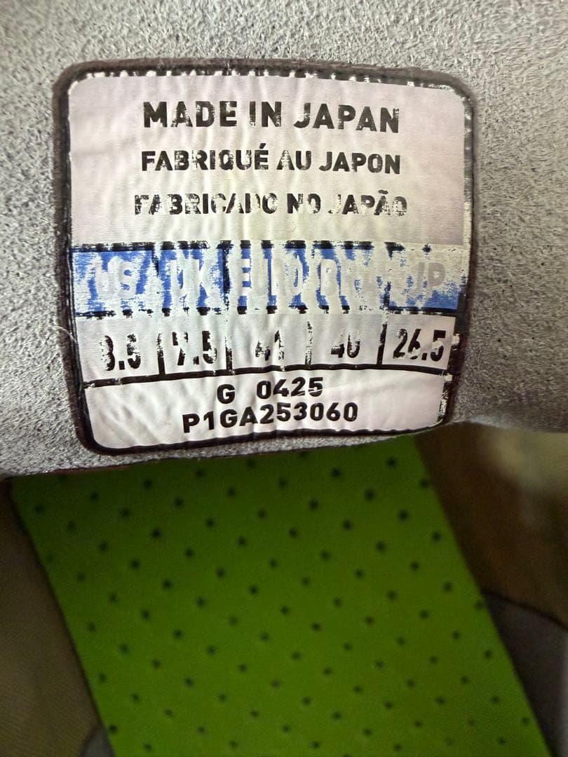 サッカー⭐︎スパイク⭐︎ミズノ⭐︎モレリアネオ4⭐︎26.5cm