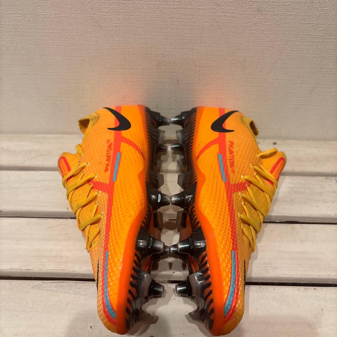 サッカースパイクナイキファントムgt