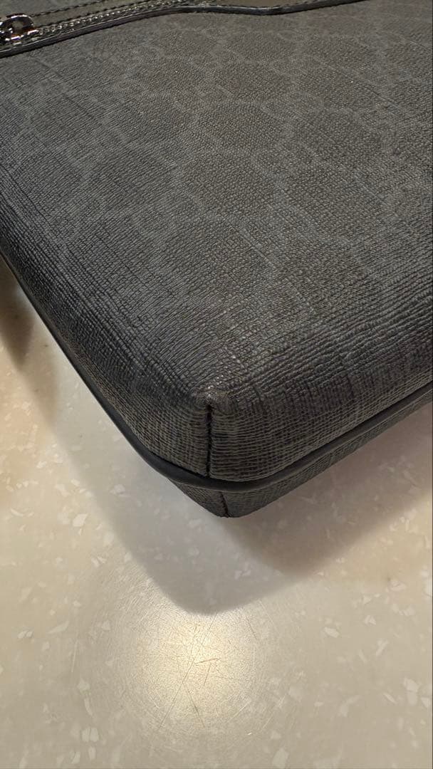 【値下げ】グッチ GGスプリーム ショルダーバッグ