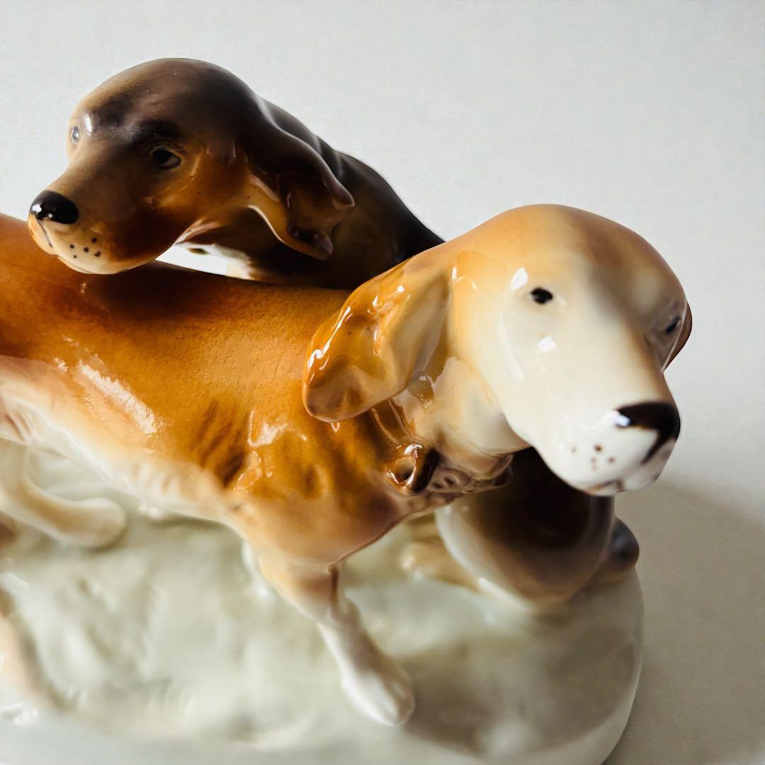 アンティーク雑貨  Dux Hunting Dogs Figurine