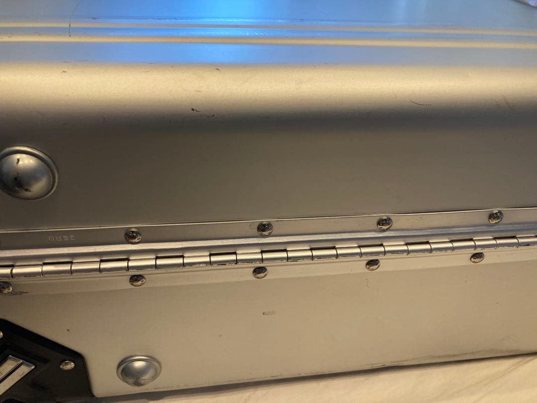 ゼロ　機内持ち込み　ハードスーツケースキャリー