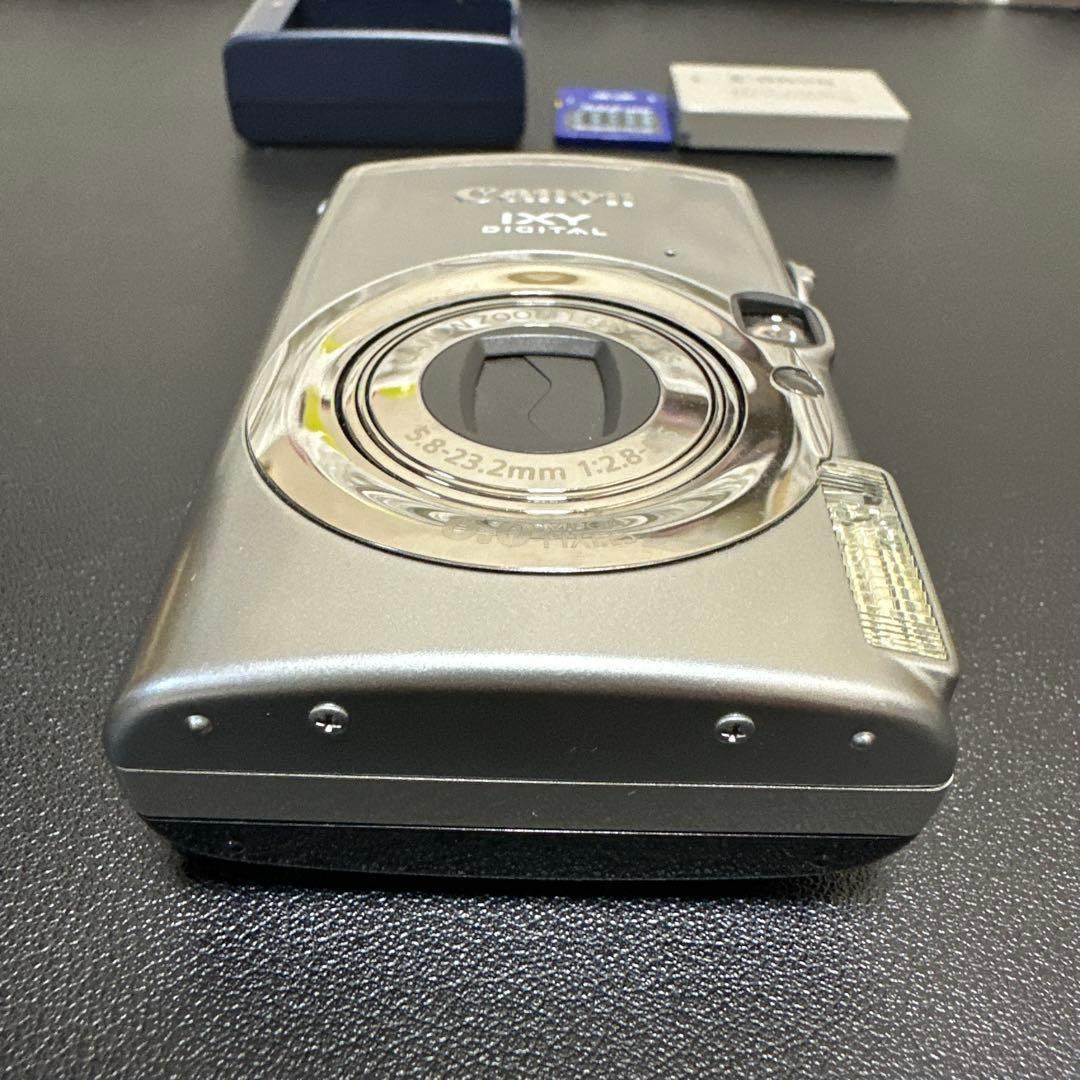 美品　キャノンCanon IXY DIGITAL 810IS 動作確認済み