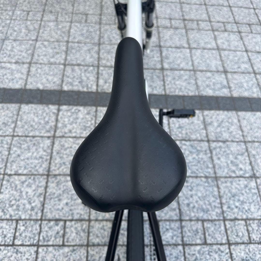 ゴン　ベスビー BESV PSA1 電動アシスト自転車 20インチ 白黒