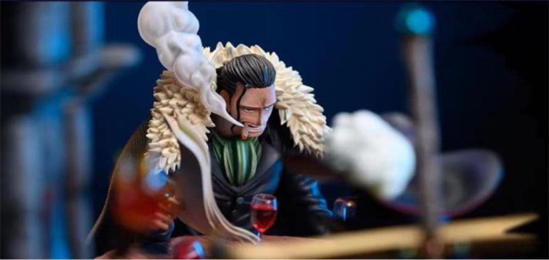 ワンピース ミホーク クロコダイル フィギュア ガレージキット