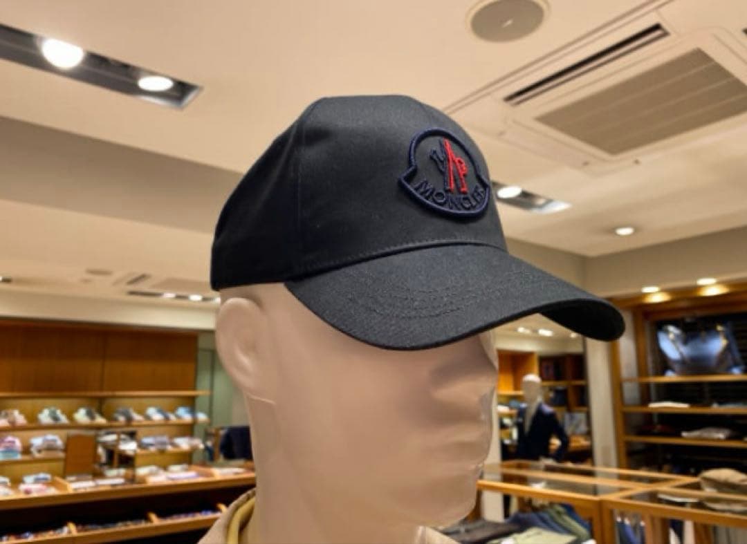 【正規品　認証確認済】MONCLER ベースボールキャップ