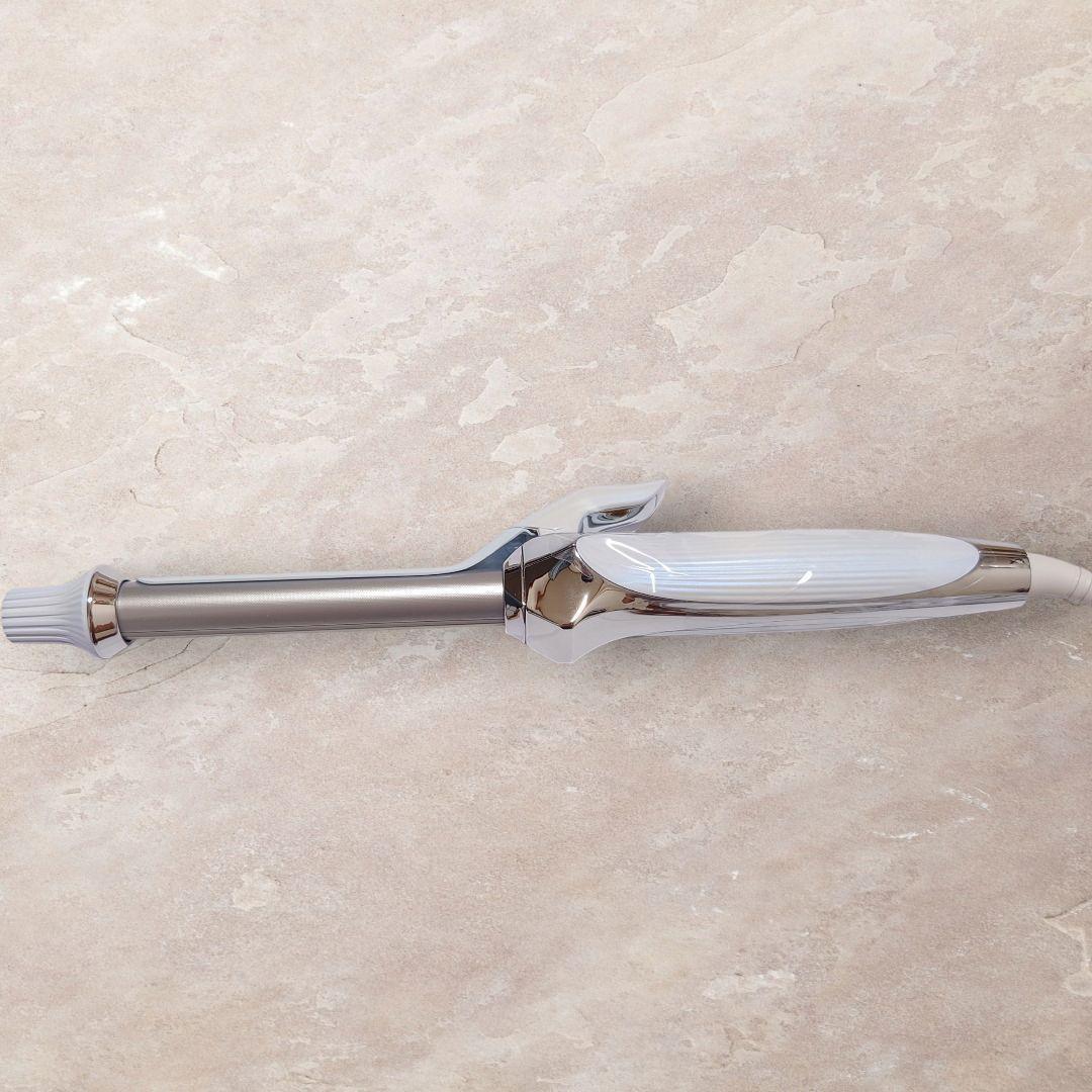 ✨未使用✨リファ カールアイロン プロ RE-AZ-02A 19mm ReFa