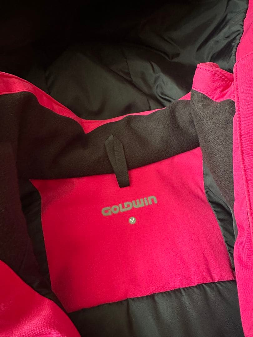 ゴールドウイン スキーウェア 上下セット Mサイズ