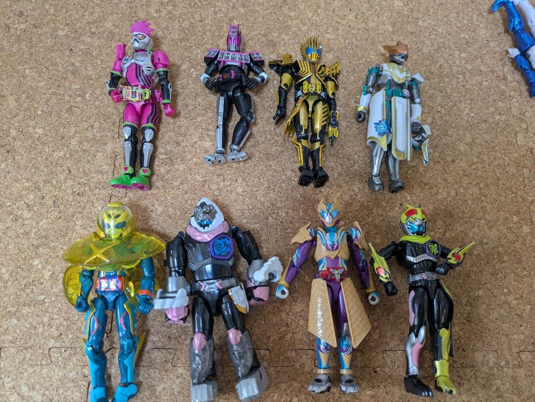 装動　仮面ライダー　ガヴ